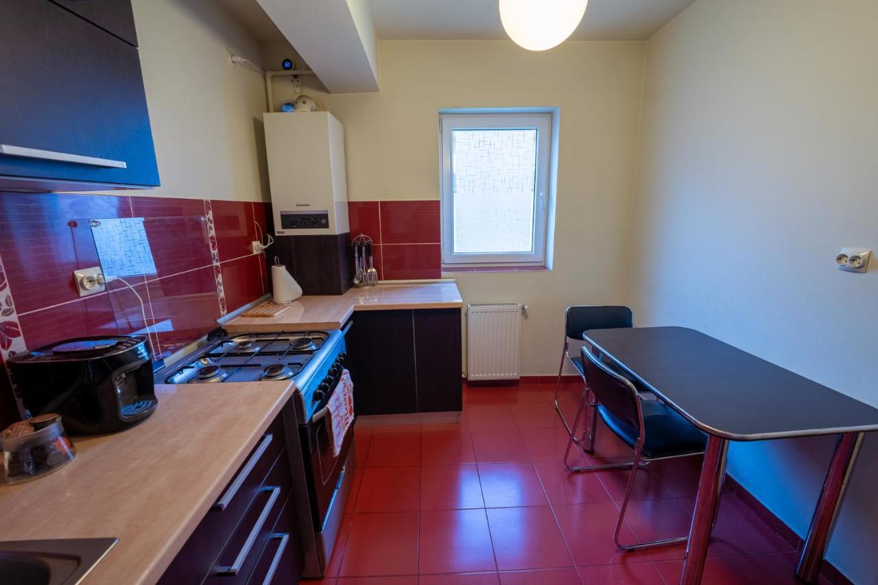 Quiet 3-Room Apt - 2 Parking Spaces - 5 Min Bus Floreşti Eksteriør billede